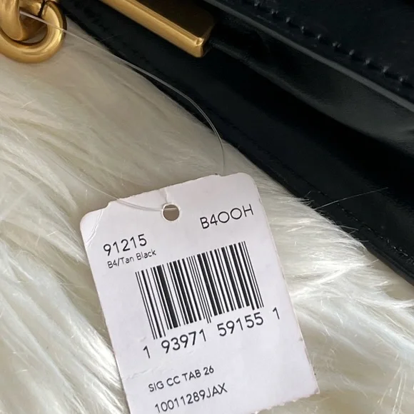 💰SOLD - 91215 - Coach Tabby Shoulder Bag 26 With Signature Canvas - Picture 6 of 15